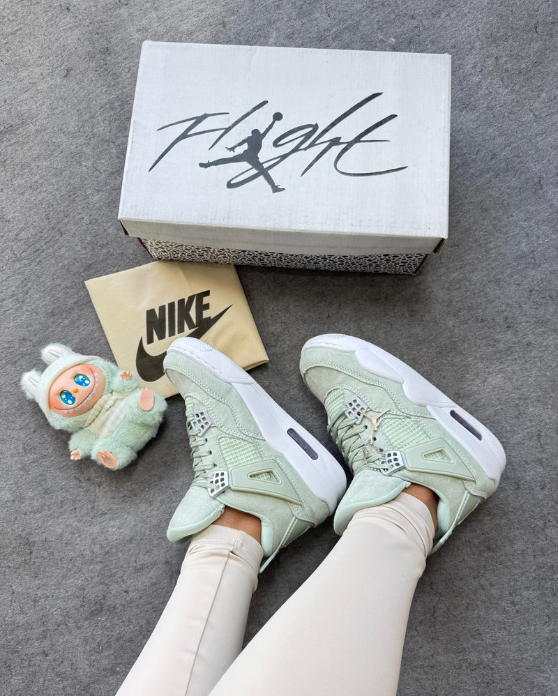 Tênis Feminino NK Jordan 4 Lançamento Pistache