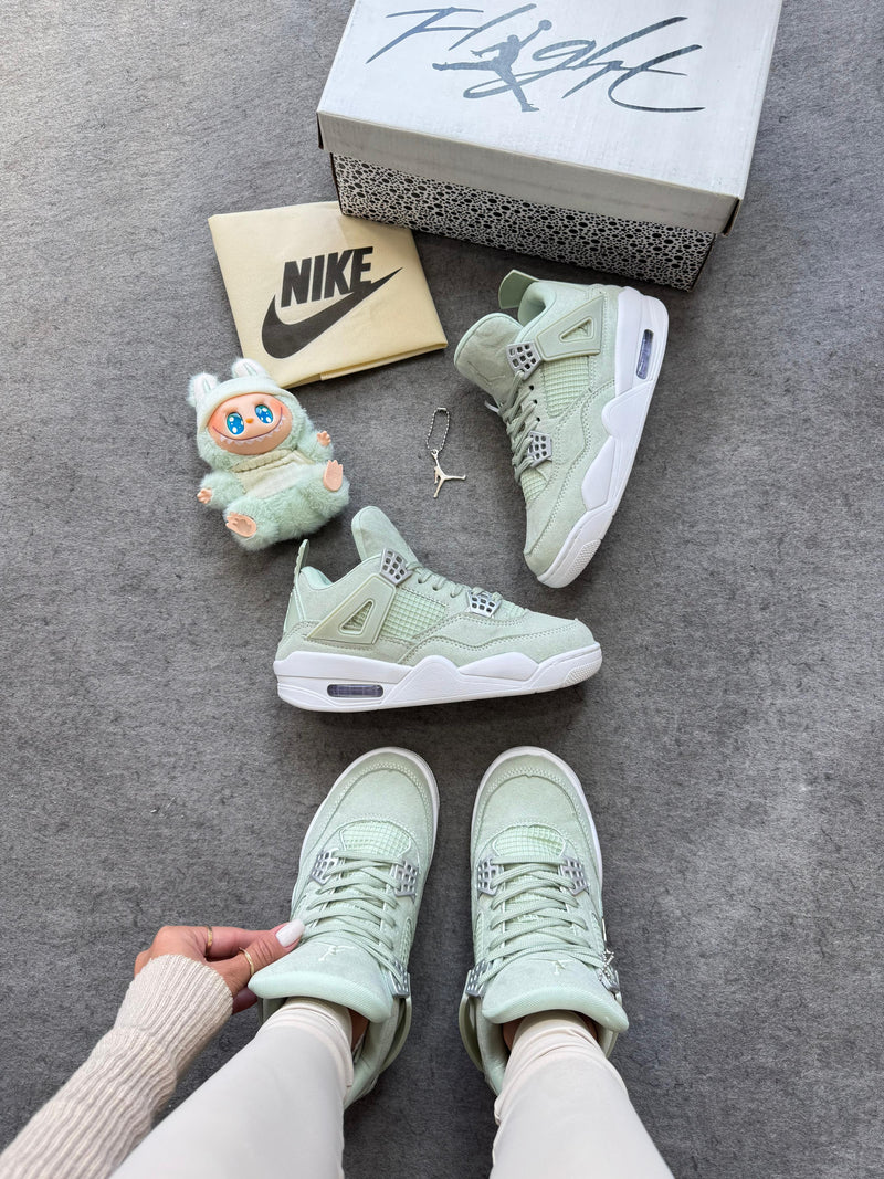 Tênis Feminino NK Jordan 4 Lançamento Pistache